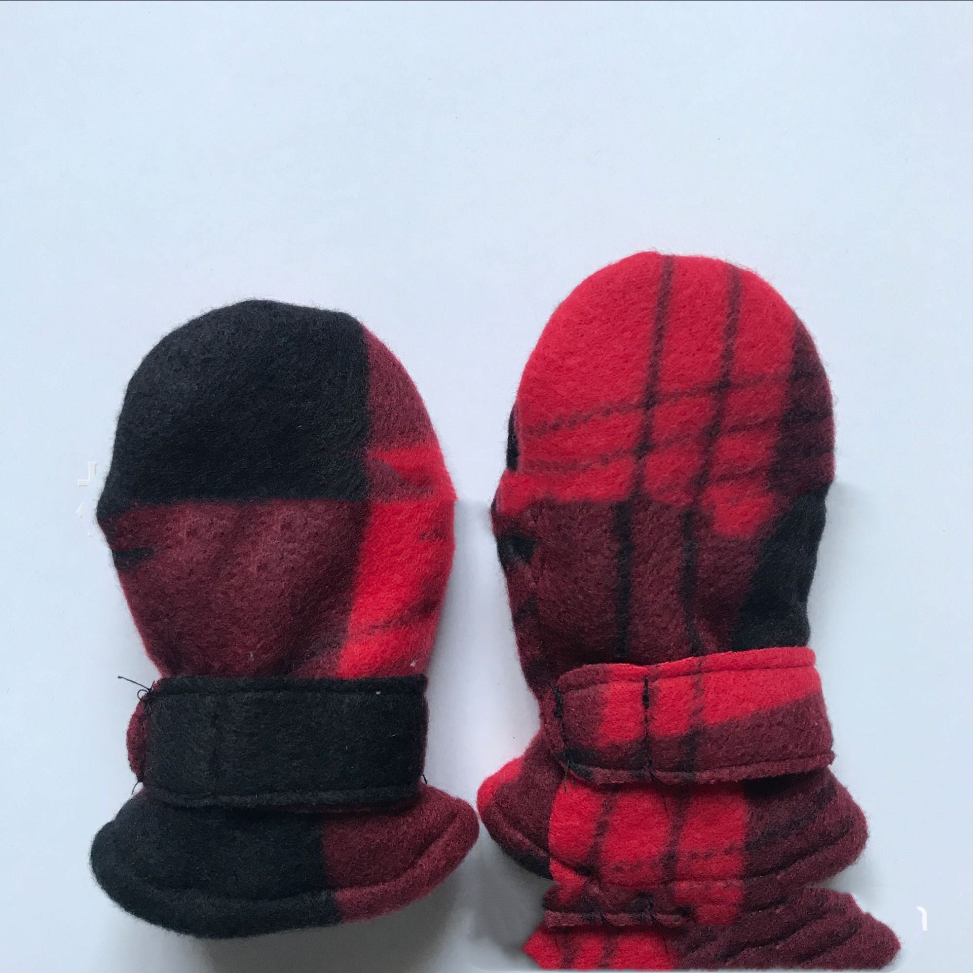 Kids Fleece Winter Mittens - Warm Polar Fleece Gloves for Children
